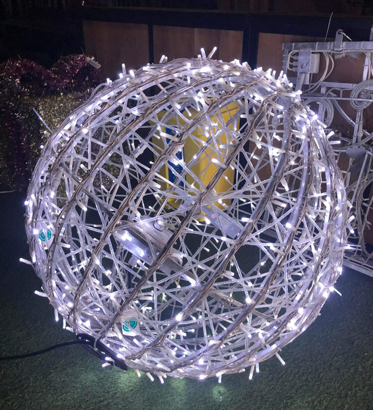 Hanging Baubles