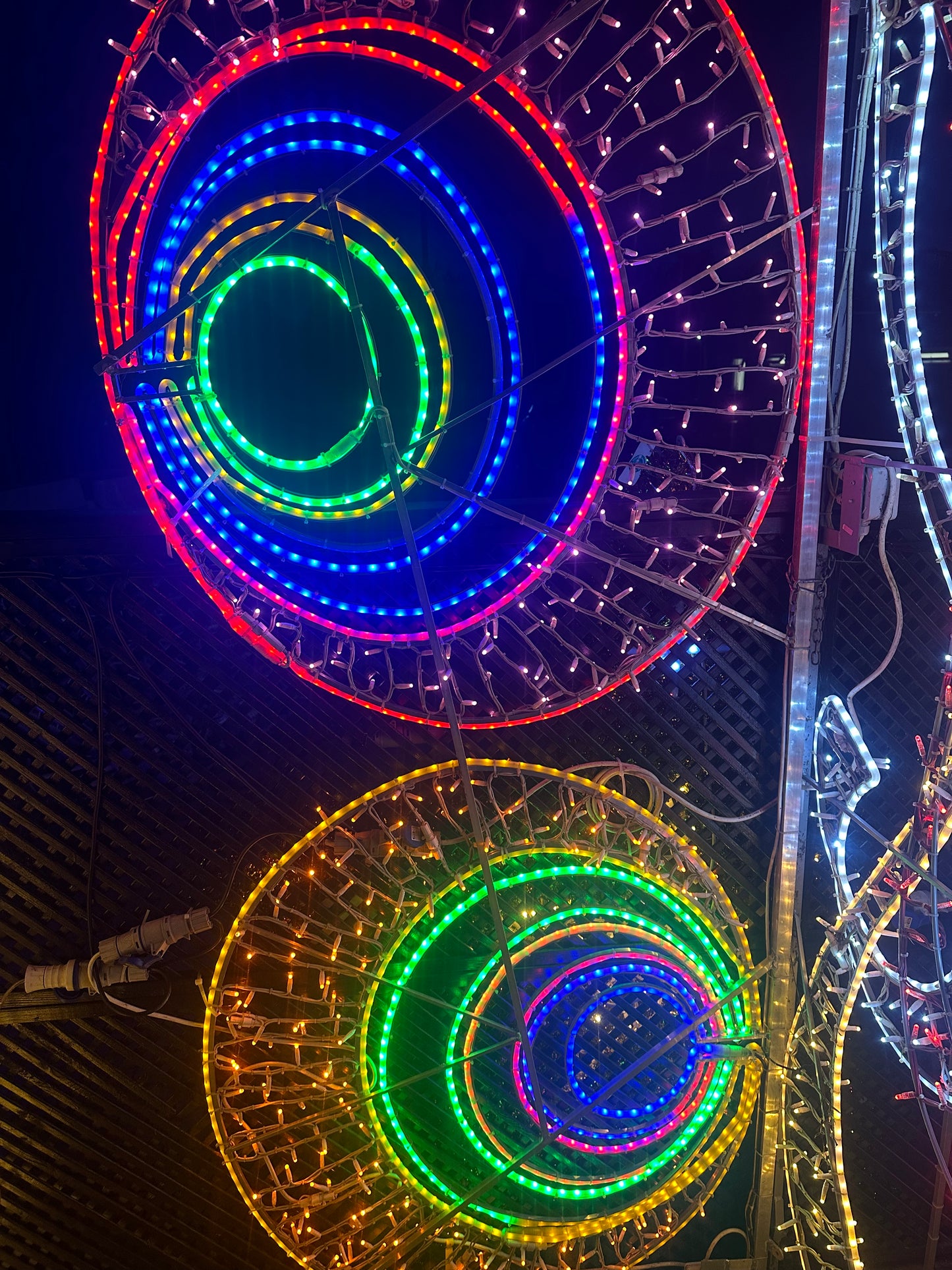 Multi coloured circle banner lights - Christmas Light Installers