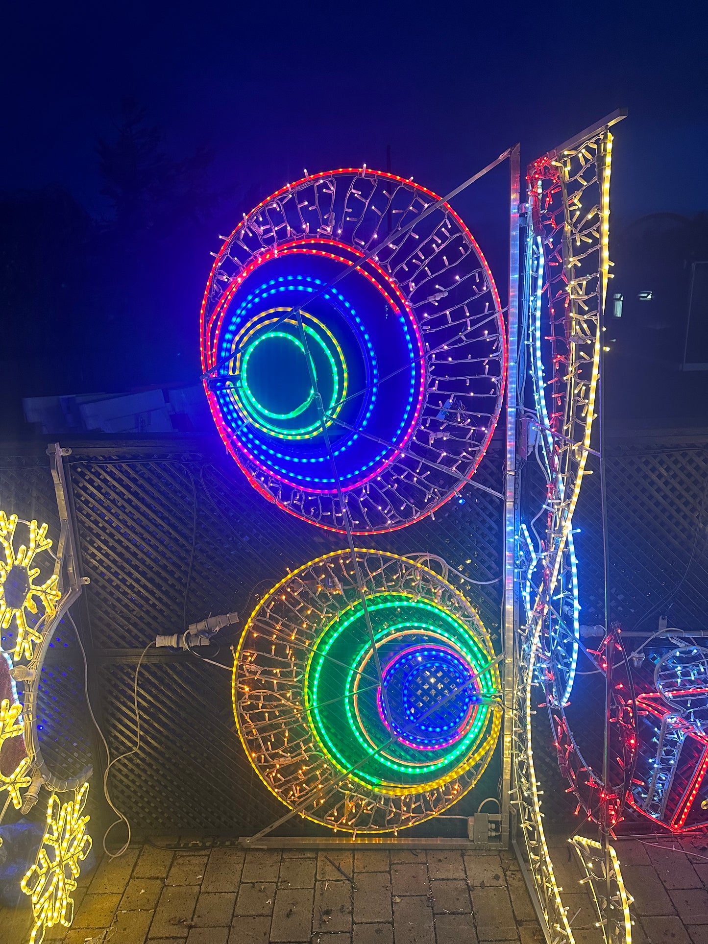 Multi coloured circle banner lights - Christmas Light Installers