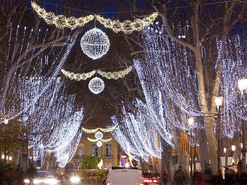Christmas decorations online