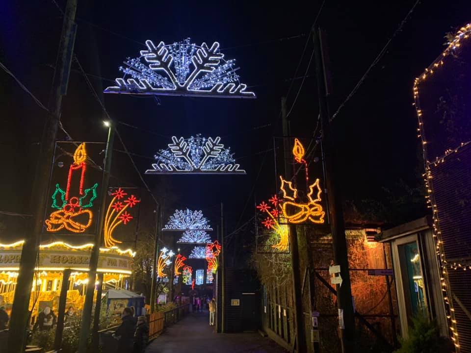 Used commercial Christmas displays for sale