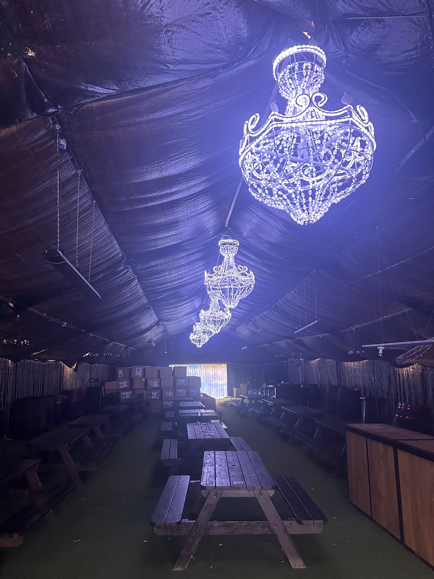 White Luxury LED Chandelier 3ft