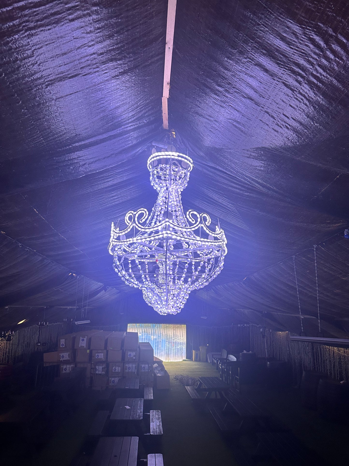 White Luxury LED Chandelier 3ft