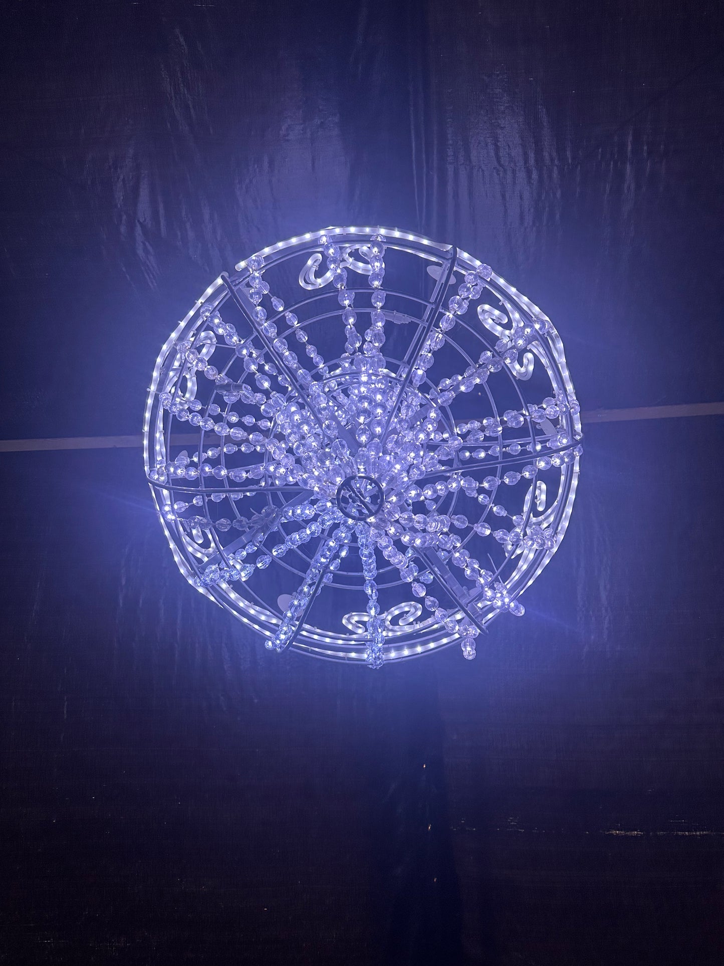 White Luxury LED Chandelier 3ft