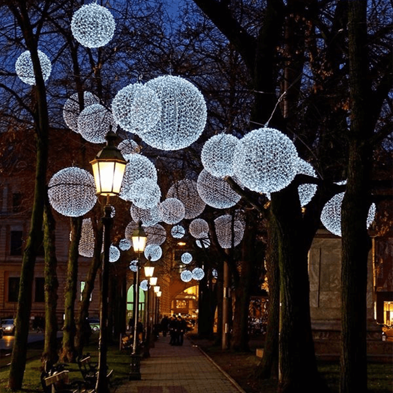 Christmas decorations uk