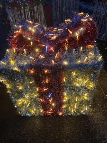 Medium Light Up Parcel