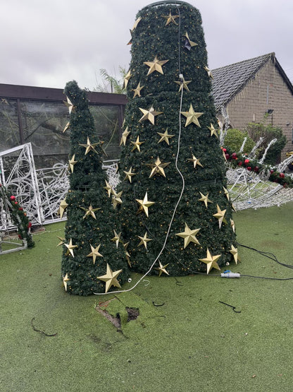 Christmas Tree 16.5ft with gold stars