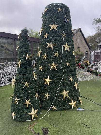 Christmas Tree 16.5ft with gold stars